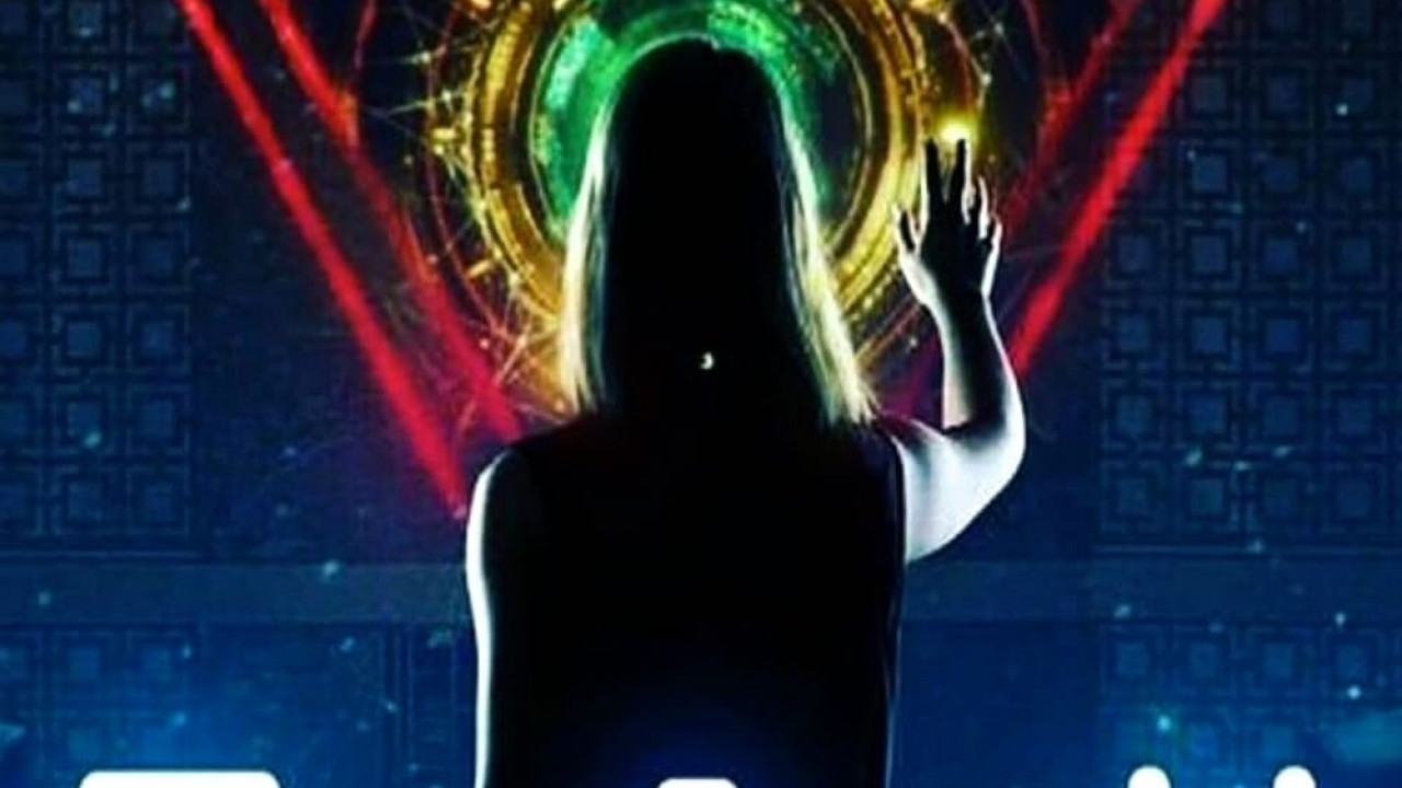 فيلم Tau 2018 مترجم