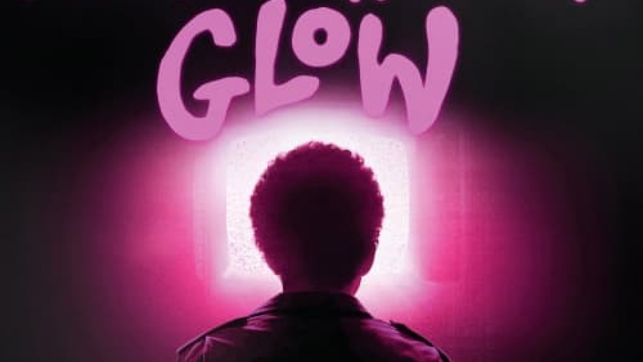 فيلم I Saw the TV Glow 2024 مترجم