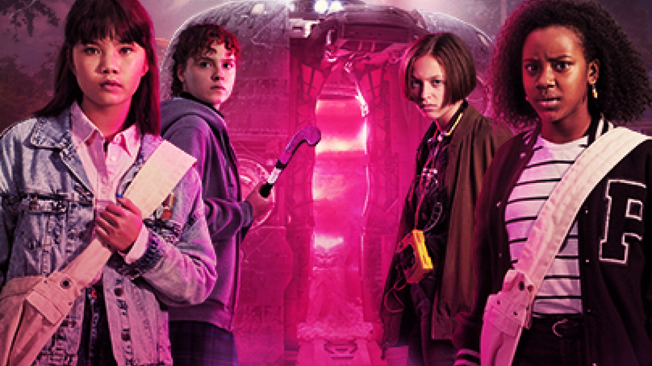 Paper Girls الموسم الاول الحلقة 8