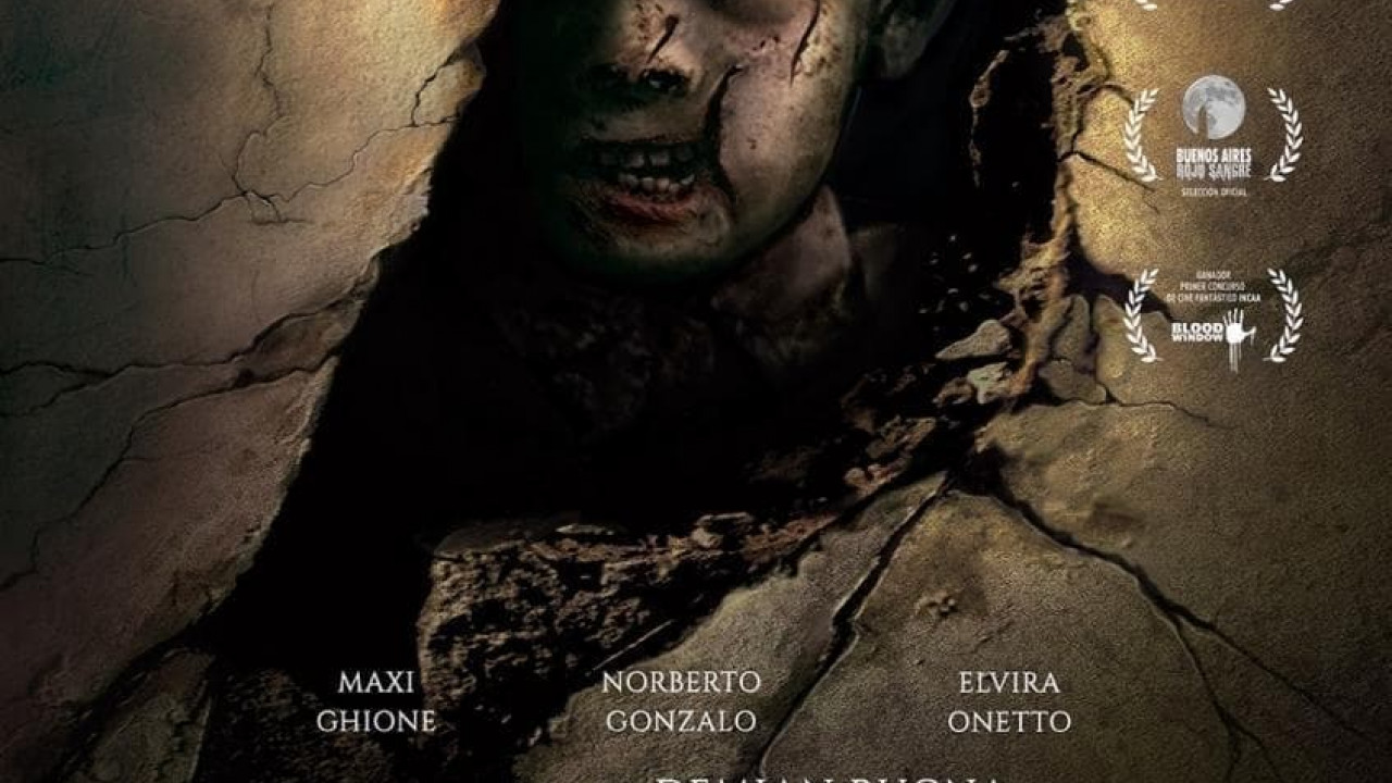 فيلم Terrified 2017 مترجم