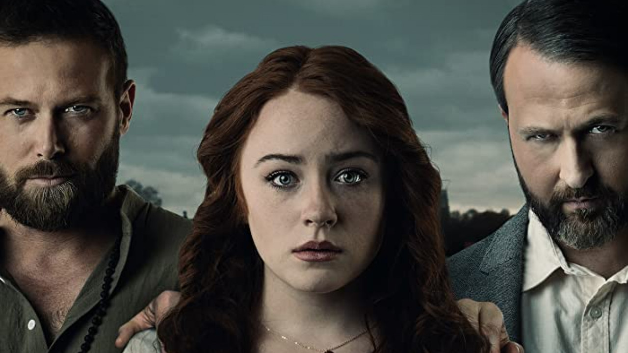 Fatal Following ( 2021 )