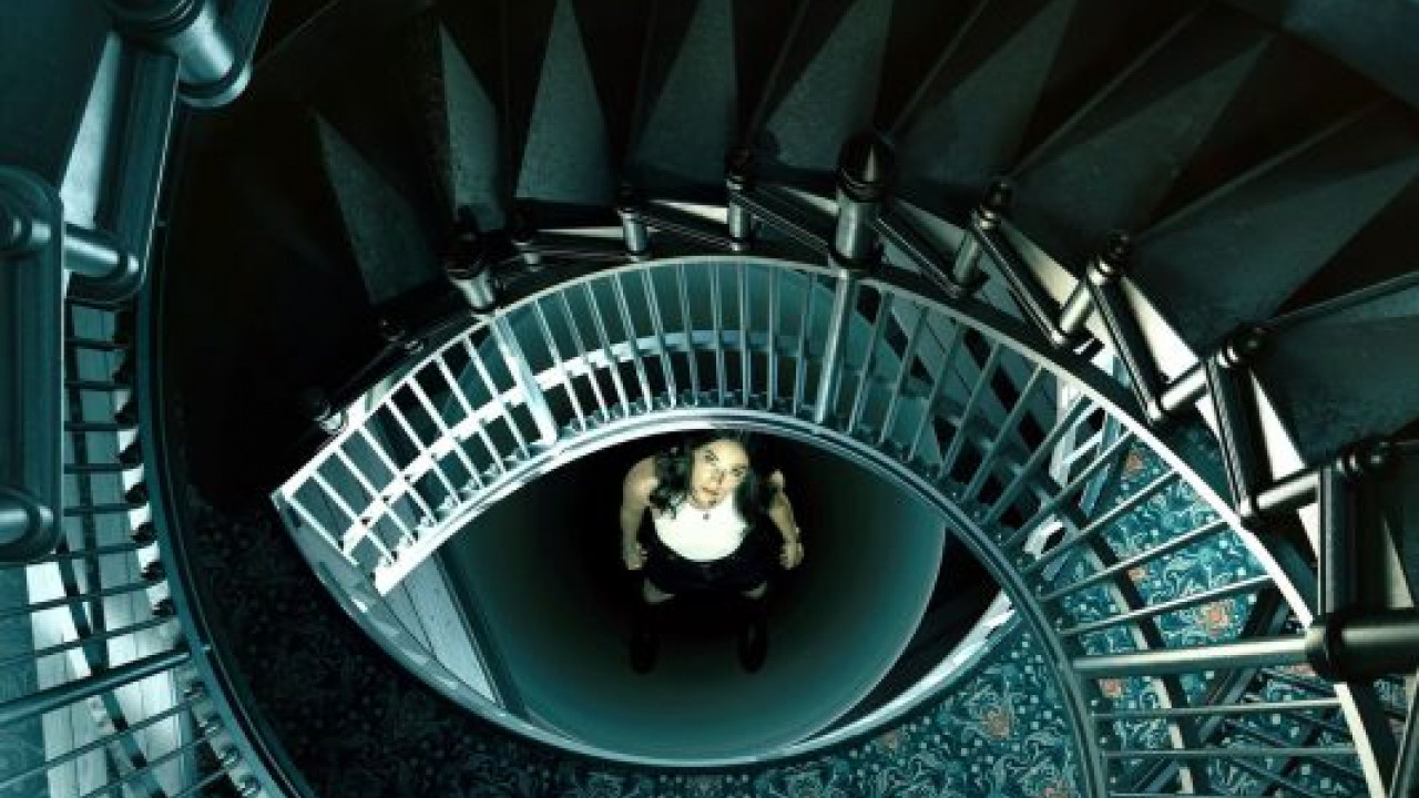 The Watchful Eye الموسم الاول الحلقة 5
