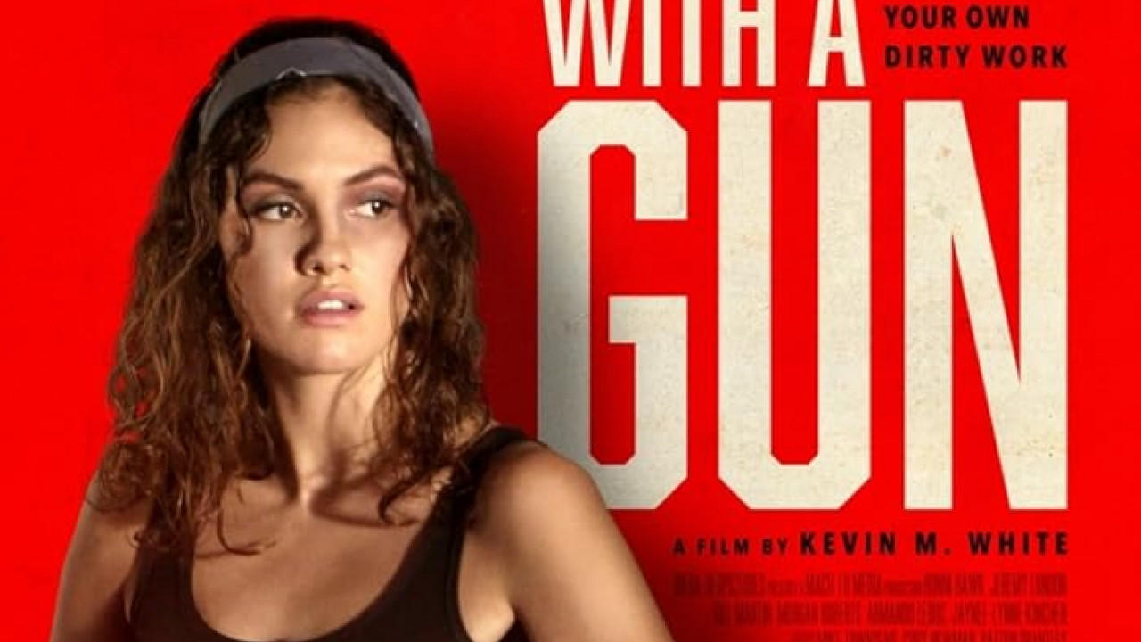 فيلم Girl with a Gun 2023 مترجم