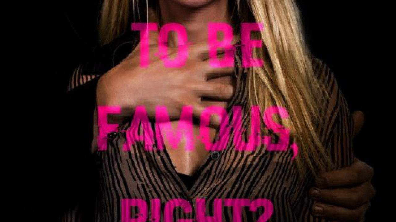 Follow Her ( 2022 )
